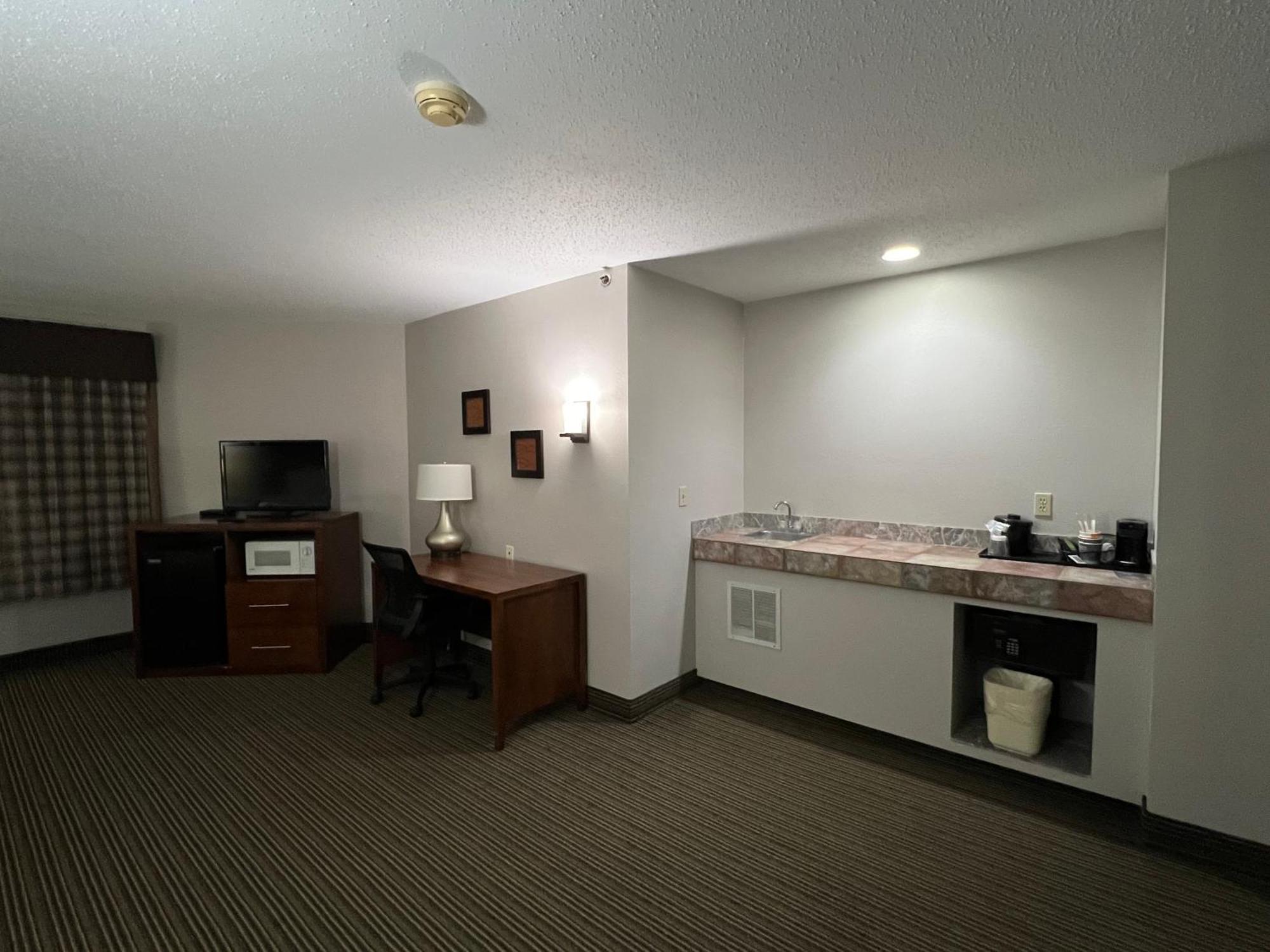 Country Inn & Suites By Radisson, Battle Creek, Mi Zewnętrze zdjęcie
