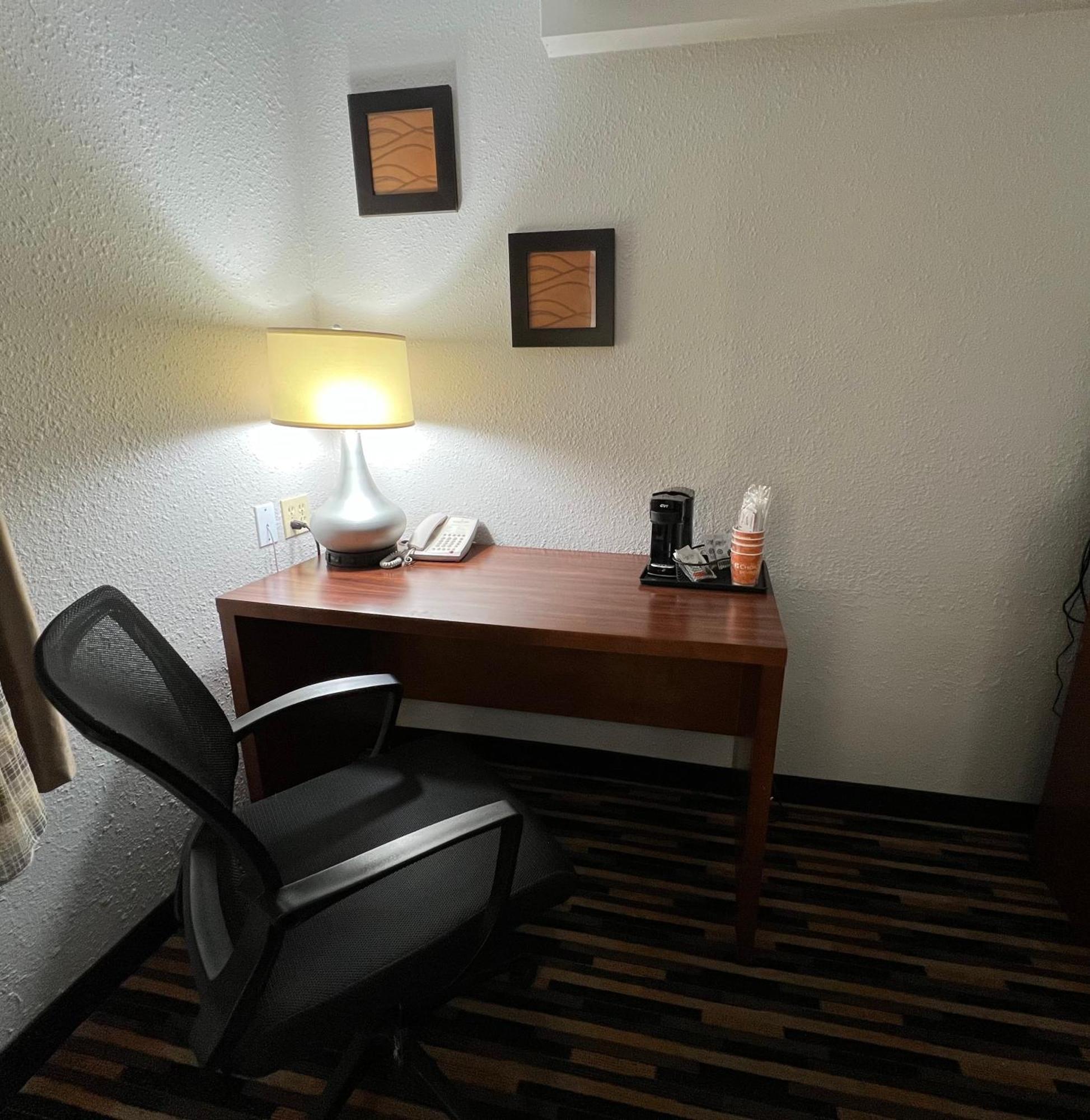 Country Inn & Suites By Radisson, Battle Creek, Mi Zewnętrze zdjęcie
